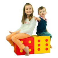 Sitzwürfel Play + Spieltisch 60 cm