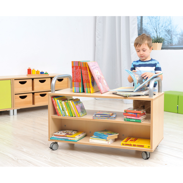 Bücherwagen auf Rollen